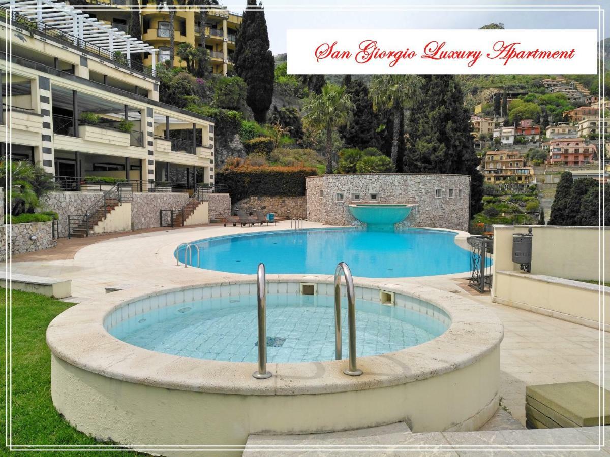 San Giorgio Luxury Apartment Taormina-Panoramic Pool & Parking Space Exteriör bild