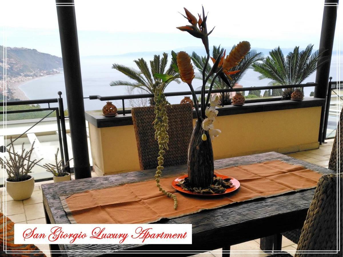 San Giorgio Luxury Apartment Taormina-Panoramic Pool & Parking Space Exteriör bild