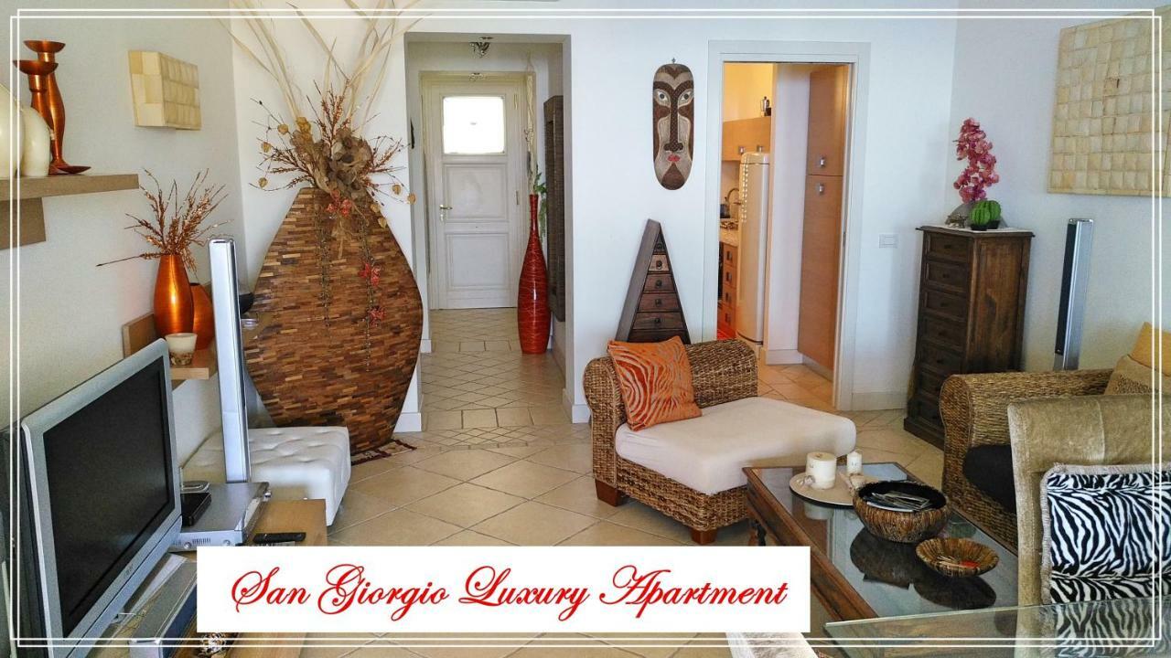 San Giorgio Luxury Apartment Taormina-Panoramic Pool & Parking Space Exteriör bild